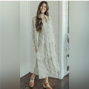 Neuflora size small Floral Print Long Sleeve Dress